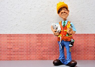 リベリアの就業状況：就業率、失業率、職業構成比、労働生産性を確認